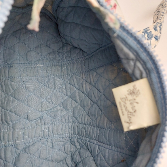 Vera Bradley Vintage Blue Delft Classic 100 Handbag - Picture 2 of 8